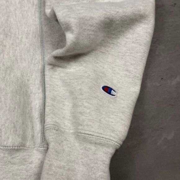 Champion Reverse Weave Gray Crewneck Sweatshirt - Picture 3 of 6